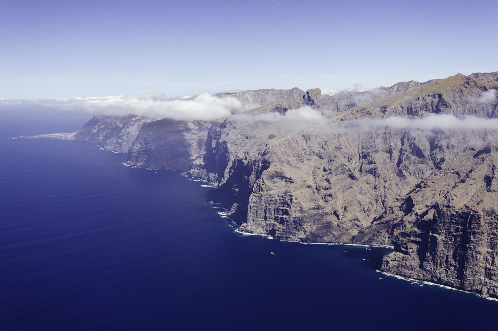 tenerife los gigantes rocks ocean